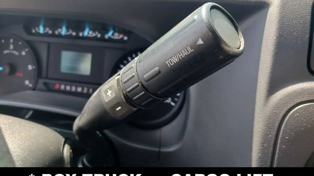 2024 Ford E-Series E-450 SD