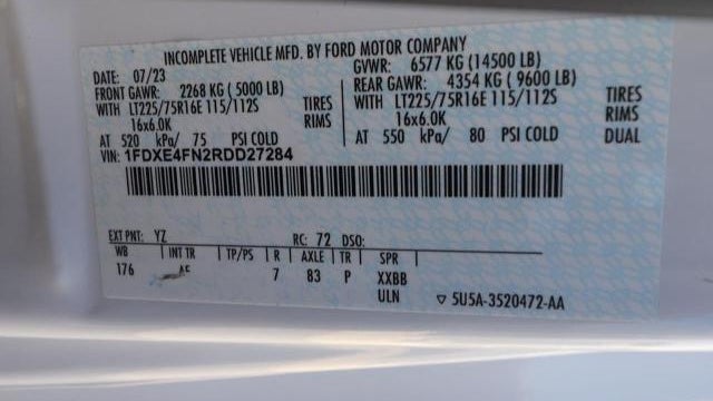 2024 Ford E-Series E-450 SD