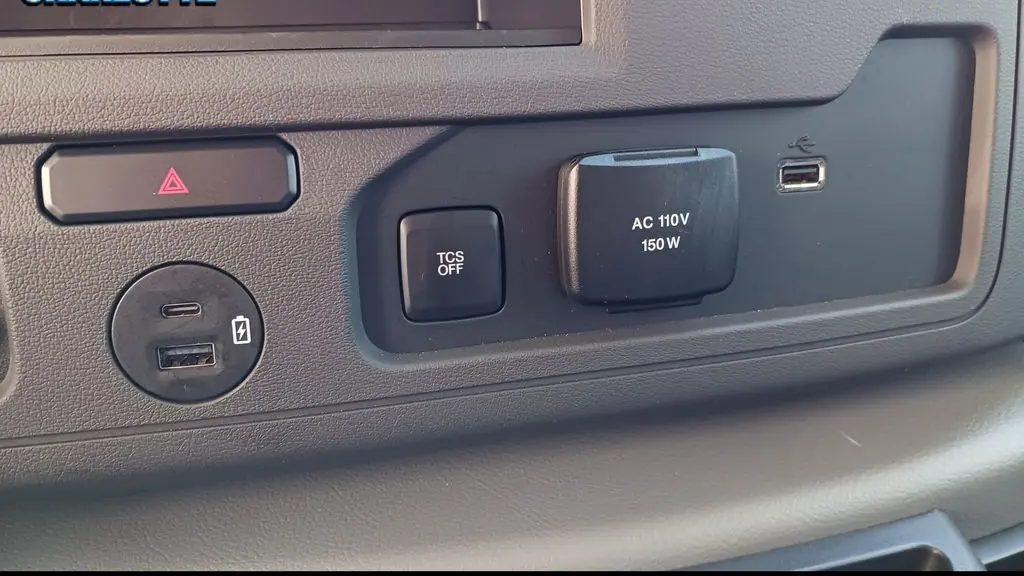 2025 Ford E-Series E-450 SD
