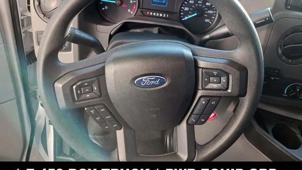 2025 Ford E-Series E-450 SD