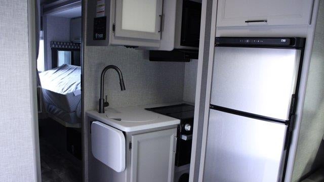 2023 Ford E-Series E-450 SD