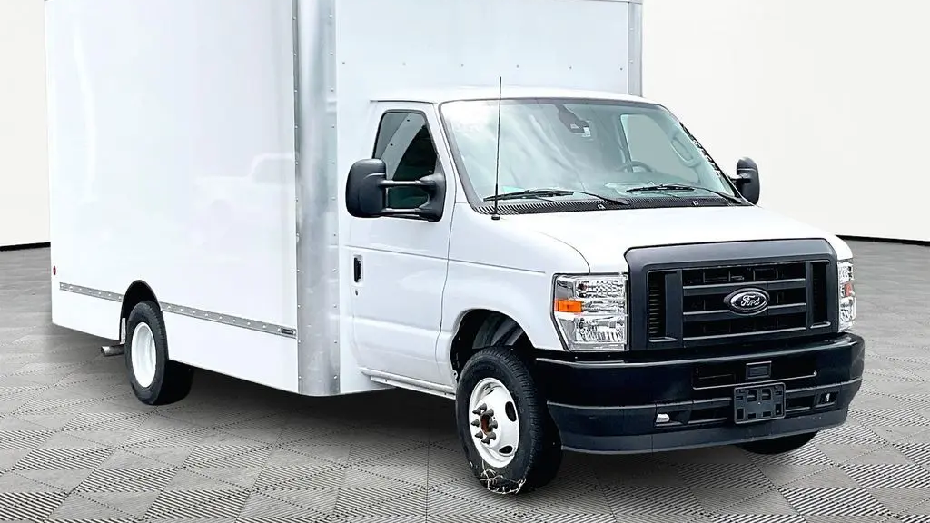 Preowned 2024 Ford E-Series E-450 SD for Sale