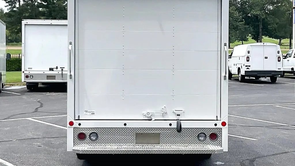 2024 Ford E-Series E-450 SD
