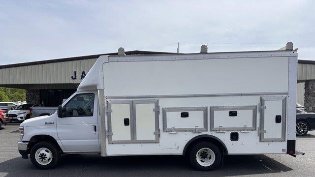 Preowned 2024 Ford E-Series E-450 SD for Sale