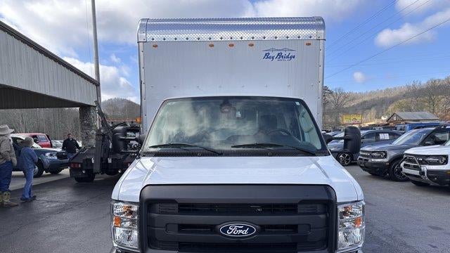 2026 Ford E-Series E-450 SD
