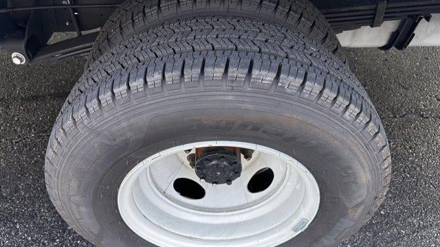 2026 Ford E-Series E-450 SD