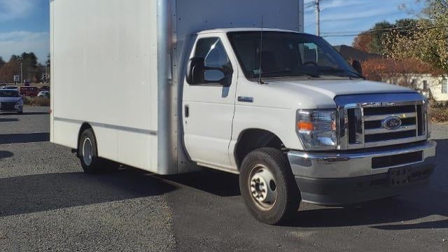 2023 Ford E-Series E-450 SD