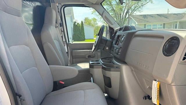 2027 Ford E-Series E-450 SD