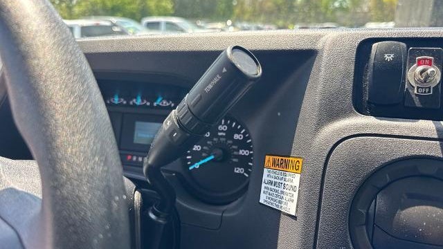 2025 Ford E-Series E-450 SD