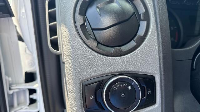 2025 Ford E-Series E-450 SD