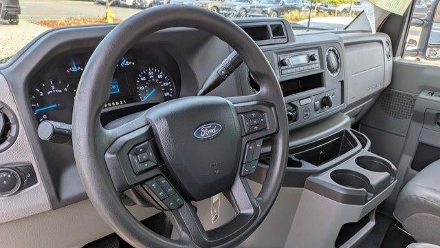 2023 Ford E-Series E-450 SD