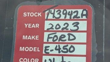 2023 Ford E-Series E-450 SD