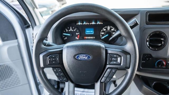 2023 Ford E-Series E-450 SD