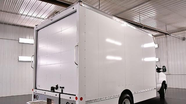 2024 Ford E-Series E-450 SD