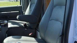 2025 Ford E-Series E-450 SD