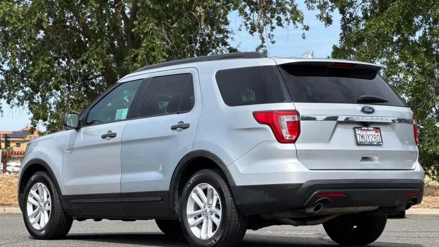 2016 Ford Explorer Base