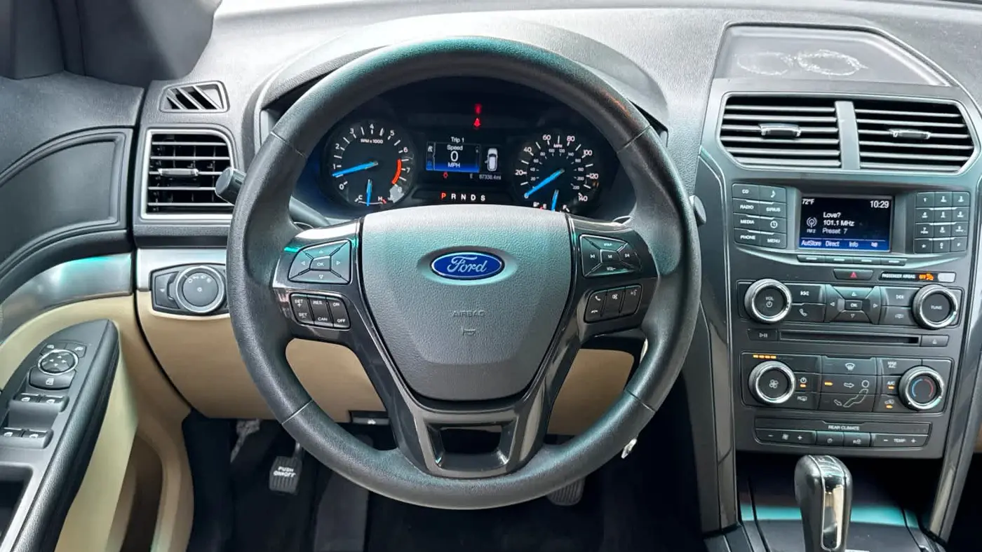 2016 Ford Explorer Base