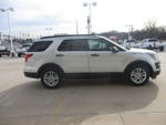 2016 Explorer Thumbnail 7