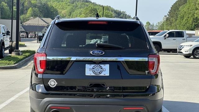 2017 Ford Explorer Base