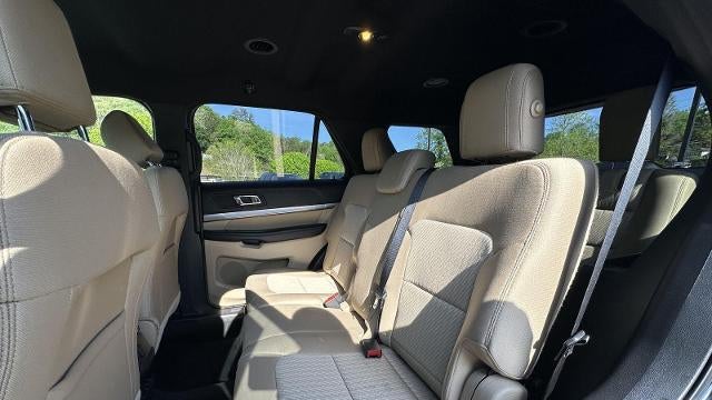 2017 Ford Explorer Base