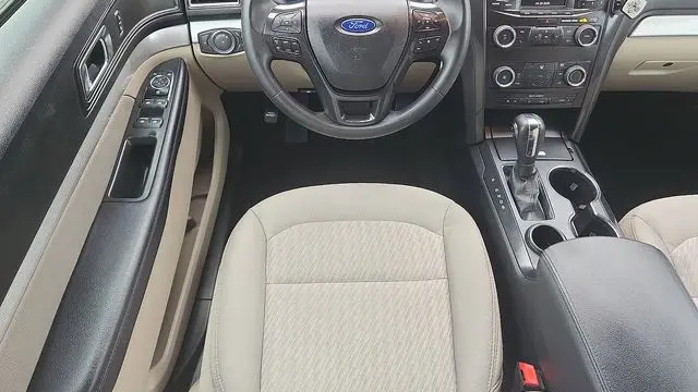 2019 Ford Explorer Base