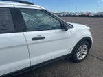2015 Explorer Thumbnail 10