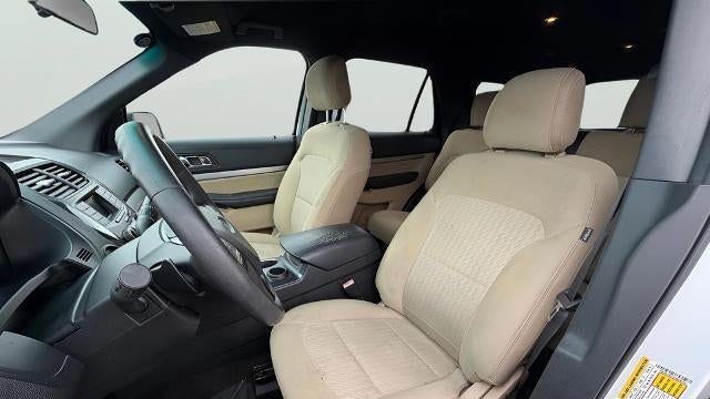 2016 Ford Explorer Base