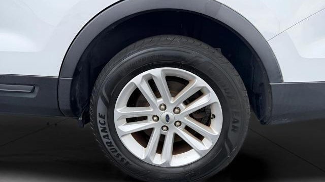 2016 Ford Explorer Base