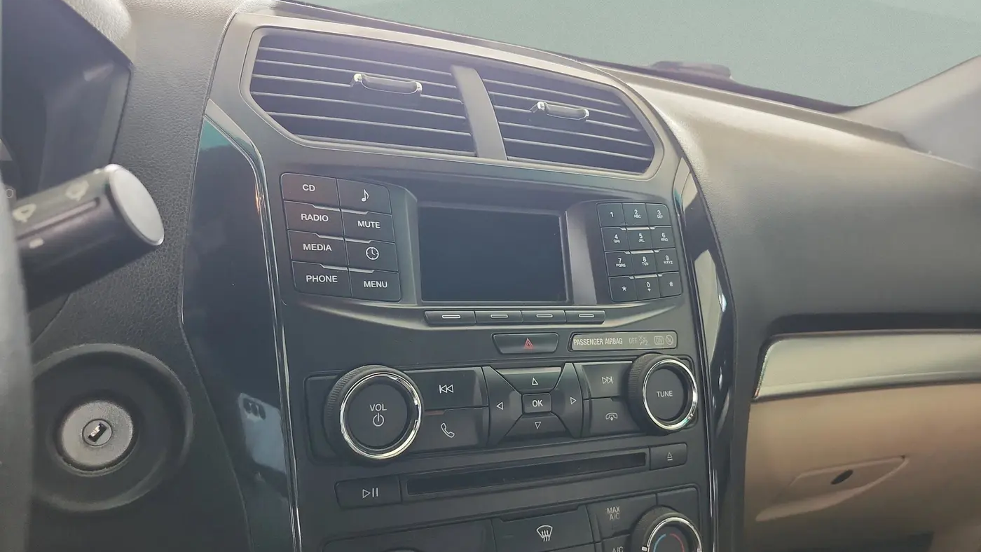 2017 Ford Explorer Base