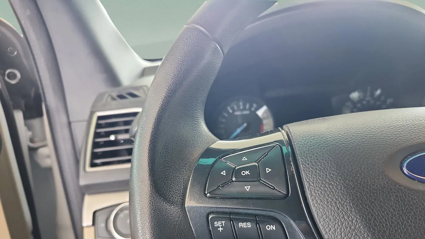 2017 Ford Explorer Base