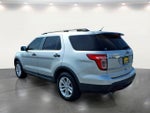 2015 Explorer Thumbnail 4