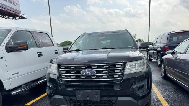 2016 Ford Explorer Base