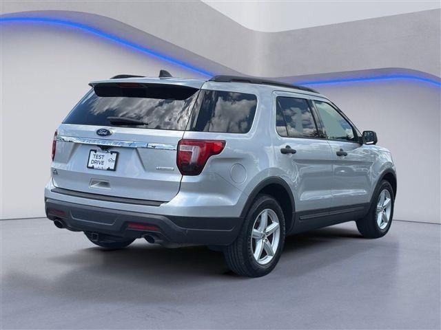 2018 Ford Explorer - $7,799