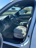 2018 Explorer Thumbnail 2
