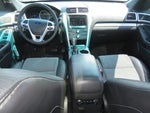 2015 Explorer Thumbnail 25