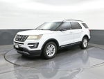 2016 Explorer Thumbnail 1