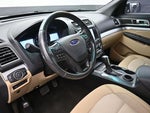 2016 Explorer Thumbnail 18