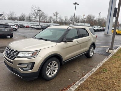 2017 Ford Explorer XLT 4DR SUV