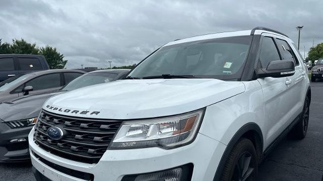 Preowned 2017 Ford Explorer XLT for Sale