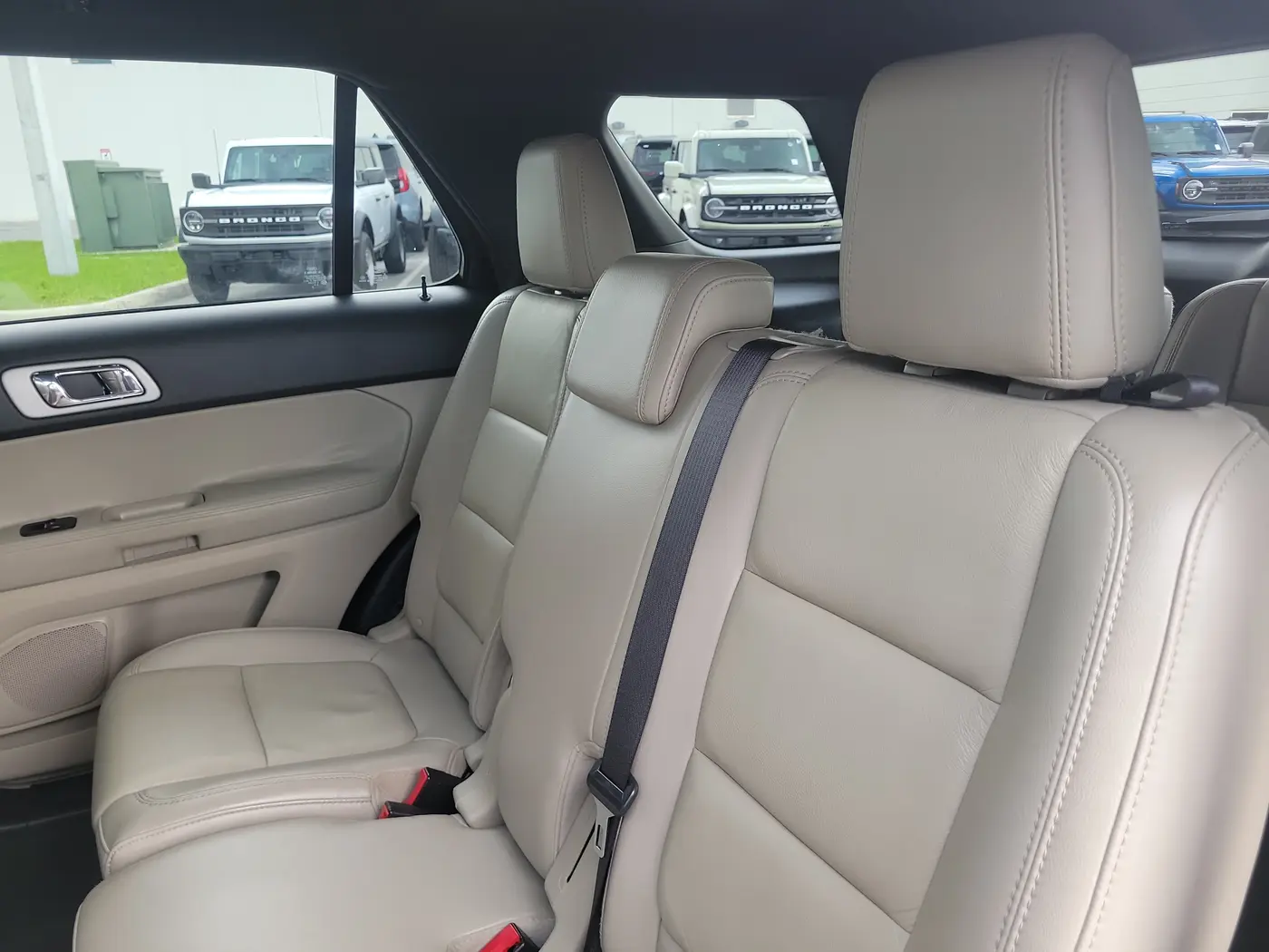 2014 Ford Explorer - $8,990