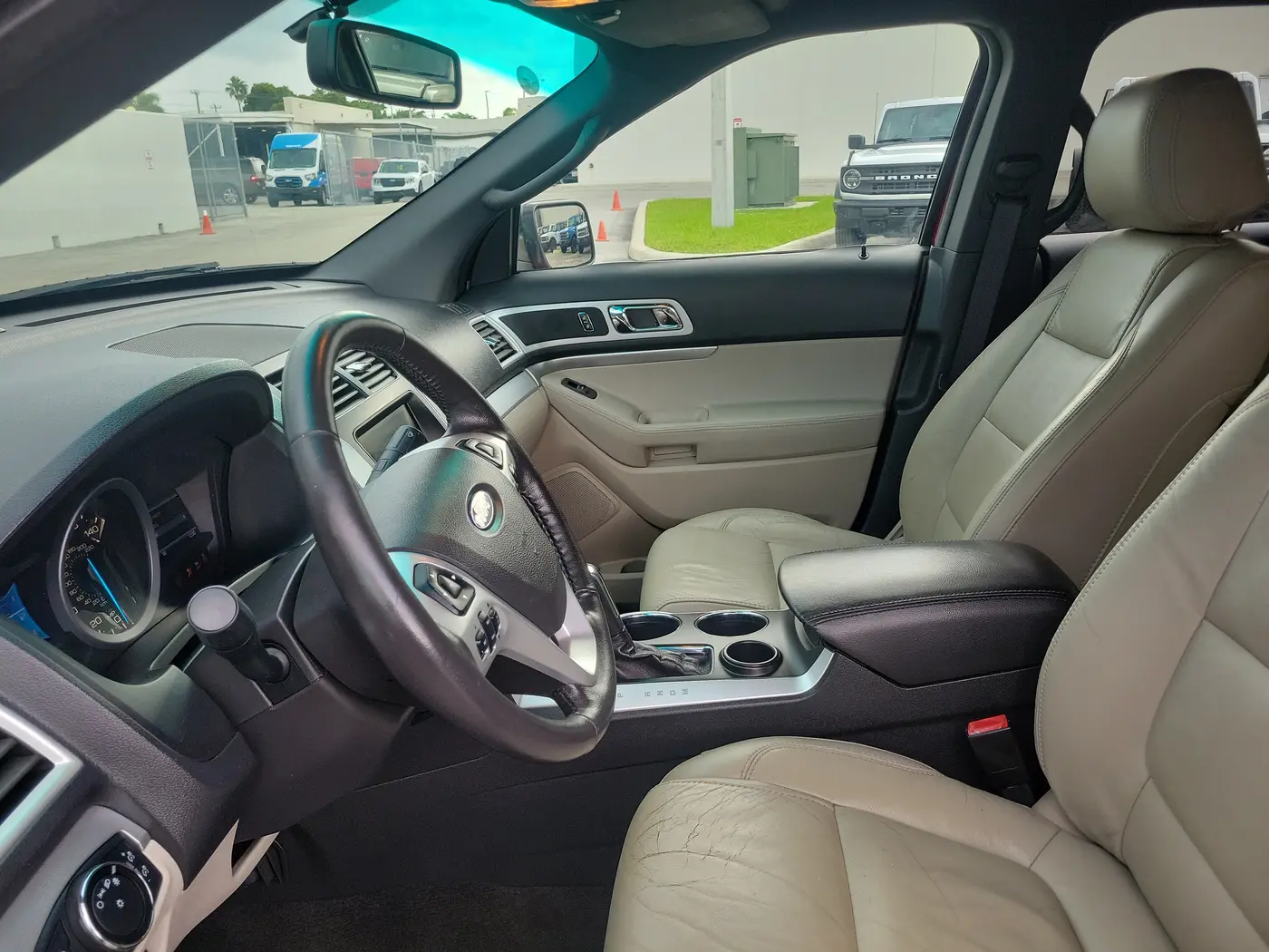 2014 Ford Explorer - $8,990