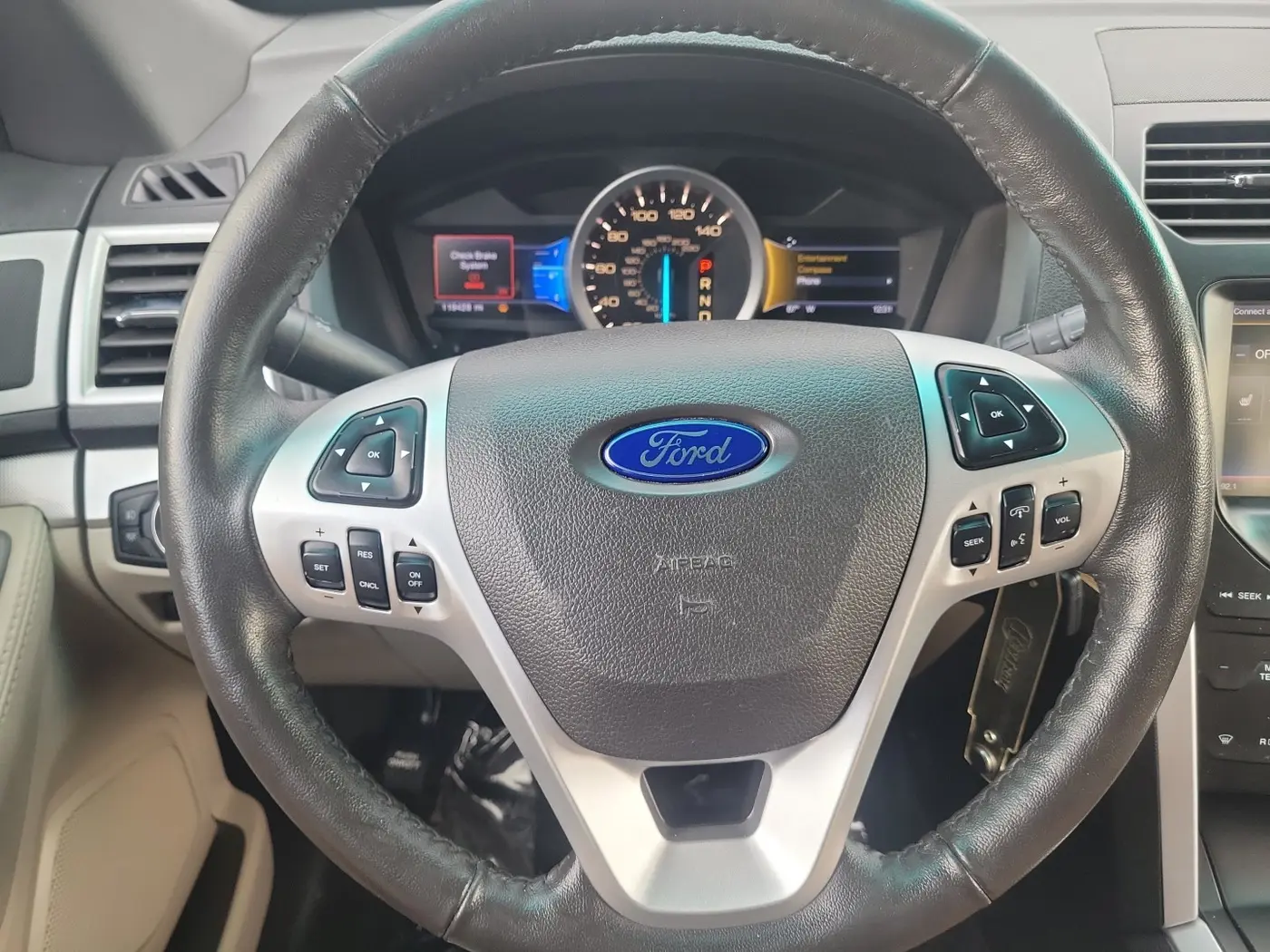 2014 Ford Explorer - $8,990