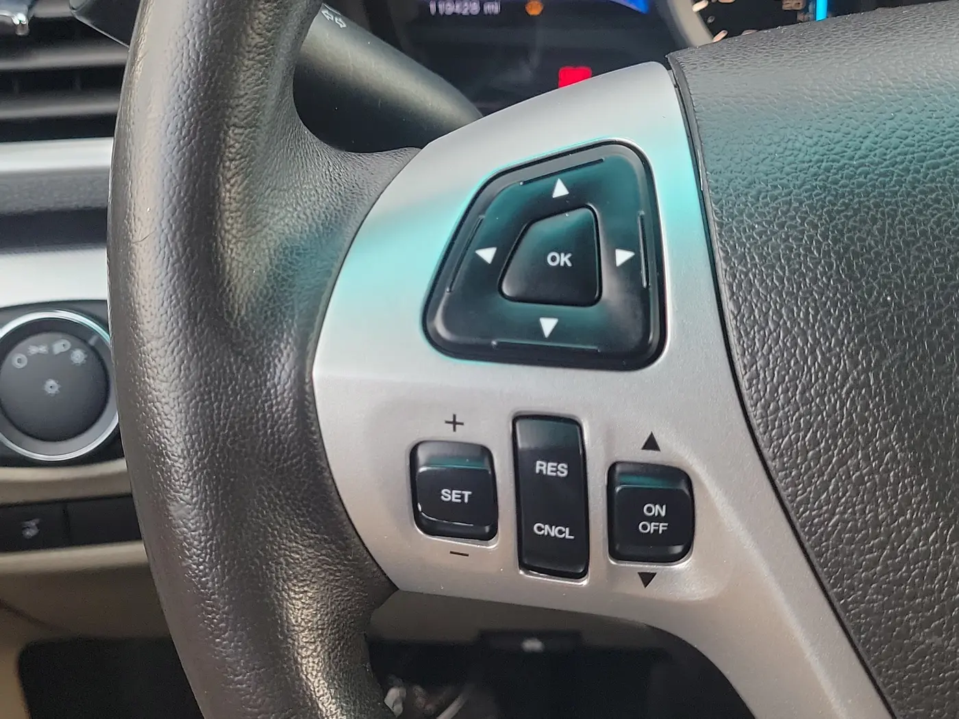 2014 Ford Explorer - $8,990