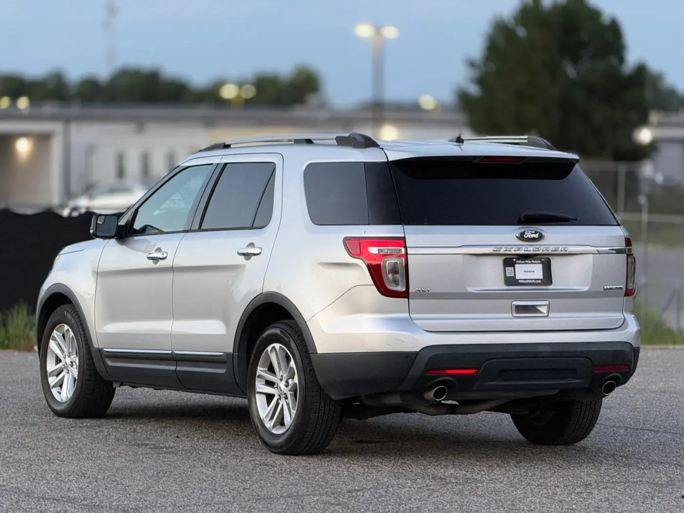 2015 Ford Explorer - $7,950