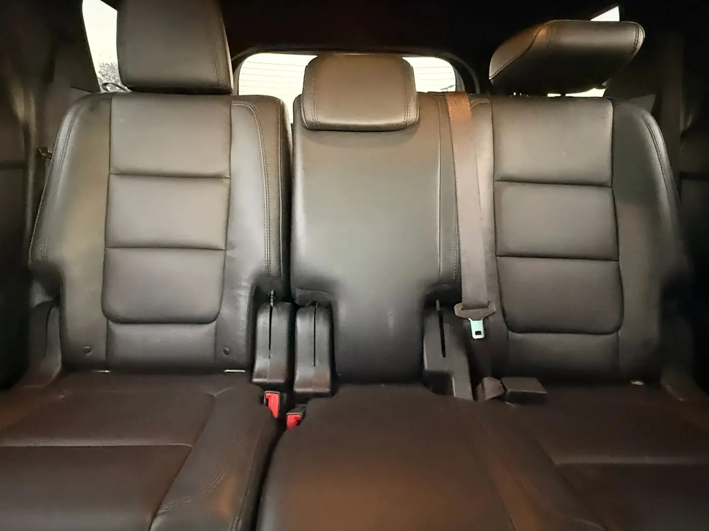 2015 Ford Explorer - $7,950