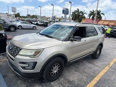 2017 Ford Explorer XLT 4DR SUV