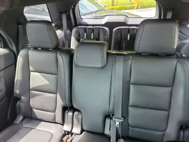 2015 Ford Explorer - $11,490