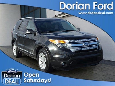 Photo of a 2015 Ford Explorer XLT 4DR SUV for sale