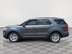 2016 Explorer Thumbnail 2
