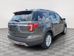2016 Explorer Thumbnail 5